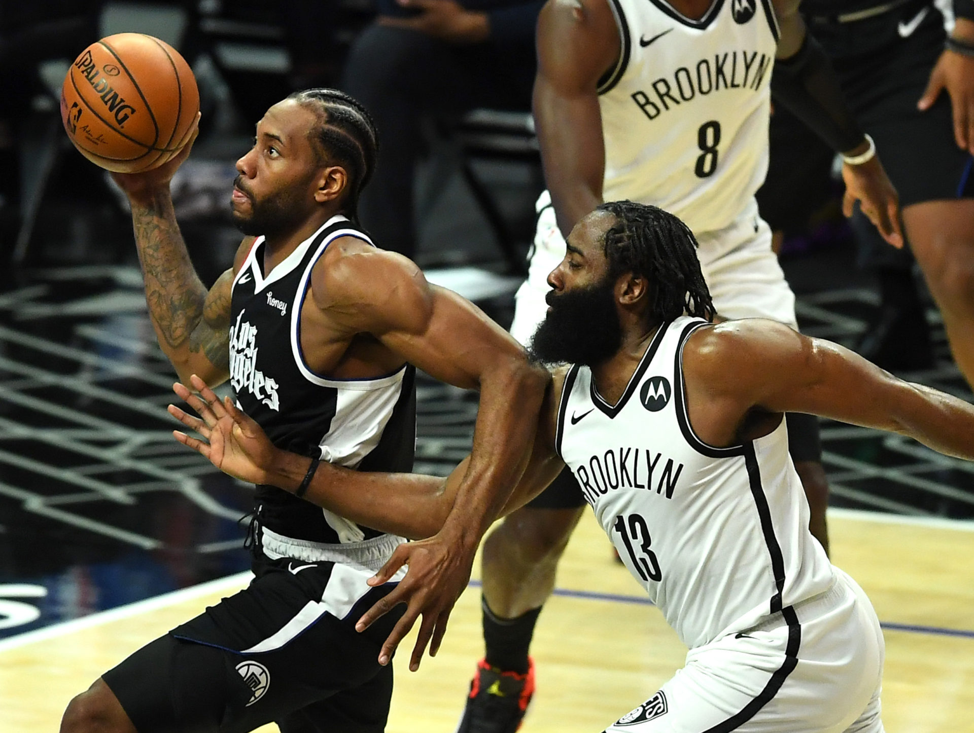 kaiyun sport-篮网球星三分绝杀，全场观众热烈欢呼，所有作者一切.-kaiyun sport